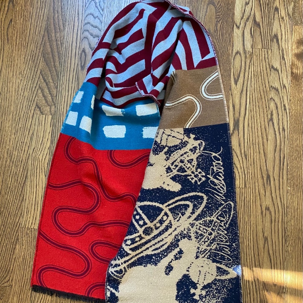 Rare Vivienne Westwood Orb pattern Wool Scarf